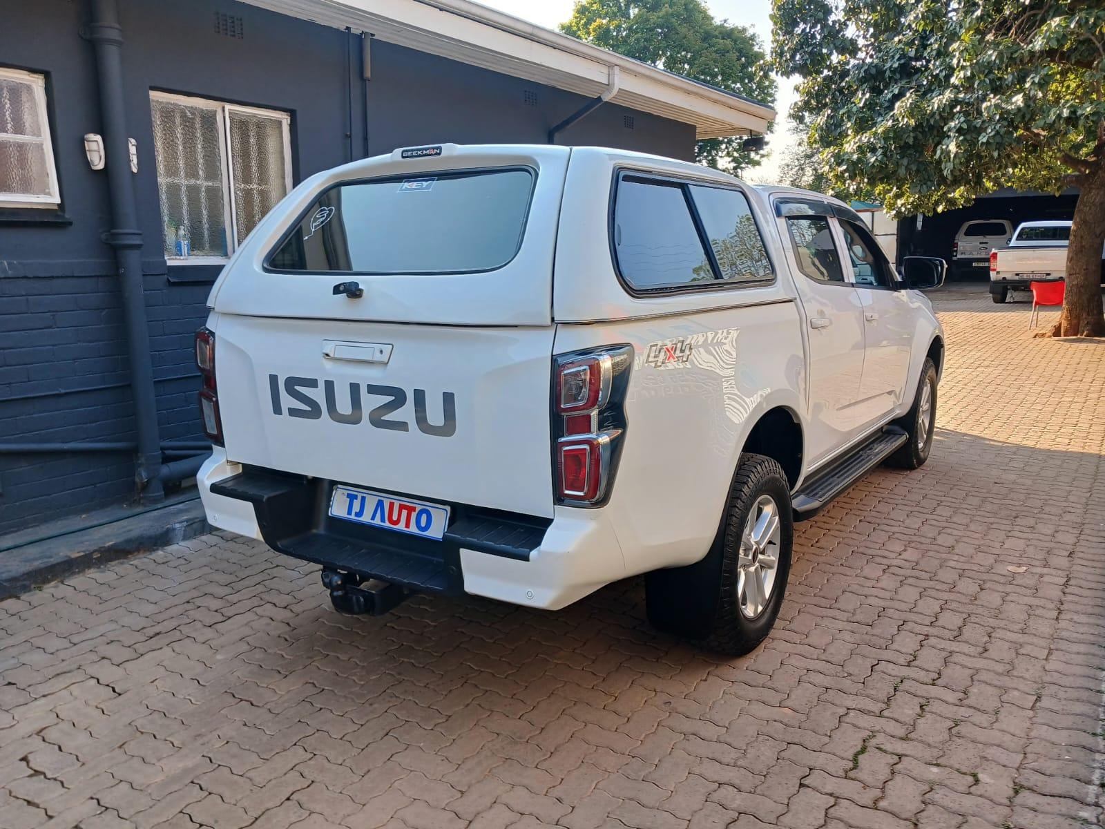 2023 Isuzu D-Max 1.9 double cab4x4 auto — photo 4