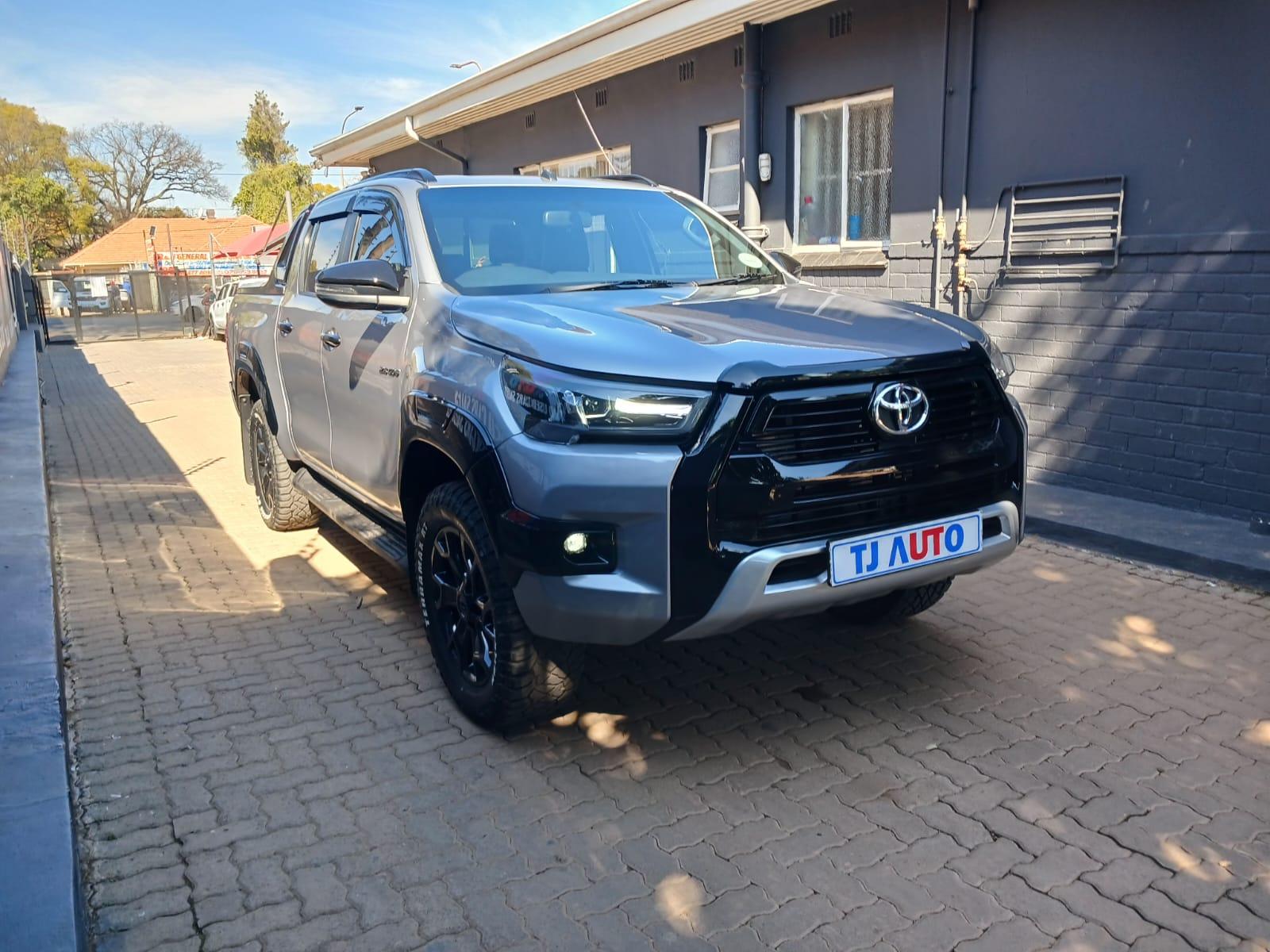 2021 Toyota Hilux 2.8 GD6 LEGEND 4X4 AUTOMATIC — photo 3