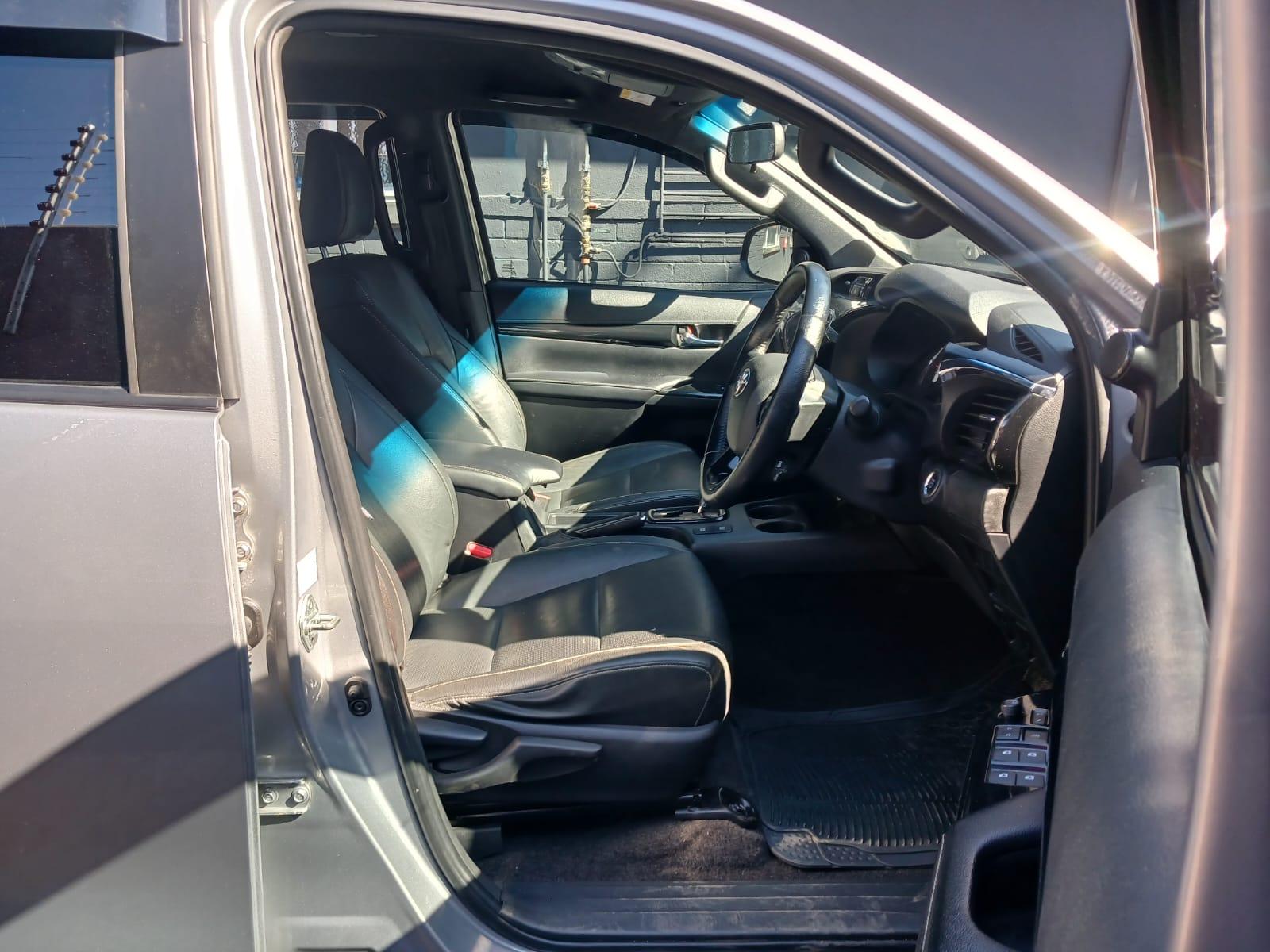 2021 Toyota Hilux 2.8 GD6 LEGEND 4X4 AUTOMATIC — photo 8