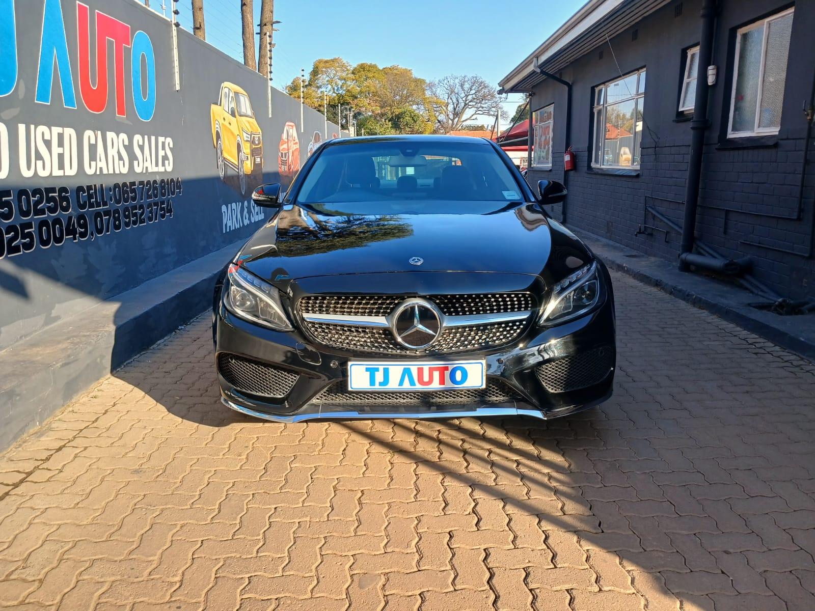 2015 Mercedes-Benz C-Class C200 AUTOMATIC — photo 2