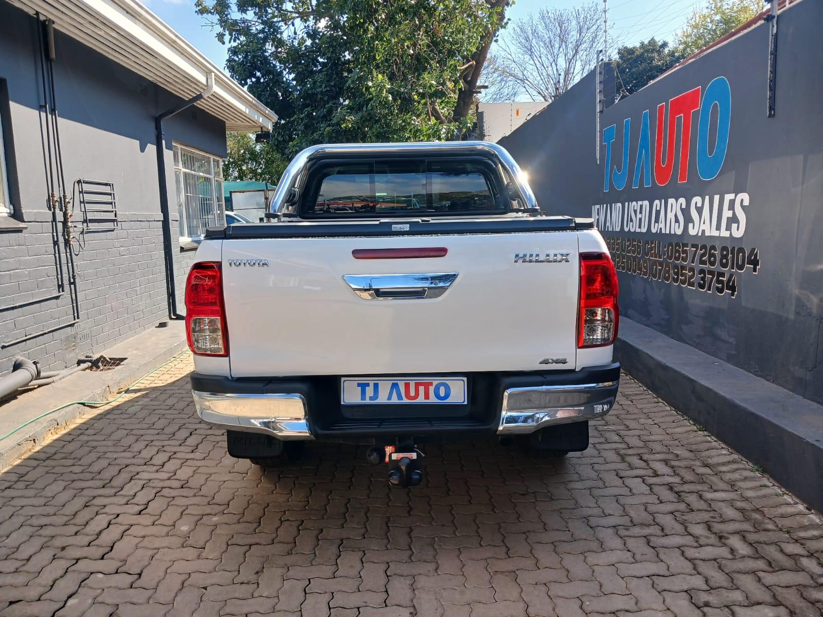 2018 Toyota Hilux 2,8 DOUBLE CAB 4X4 AUTOMATIC — photo 5