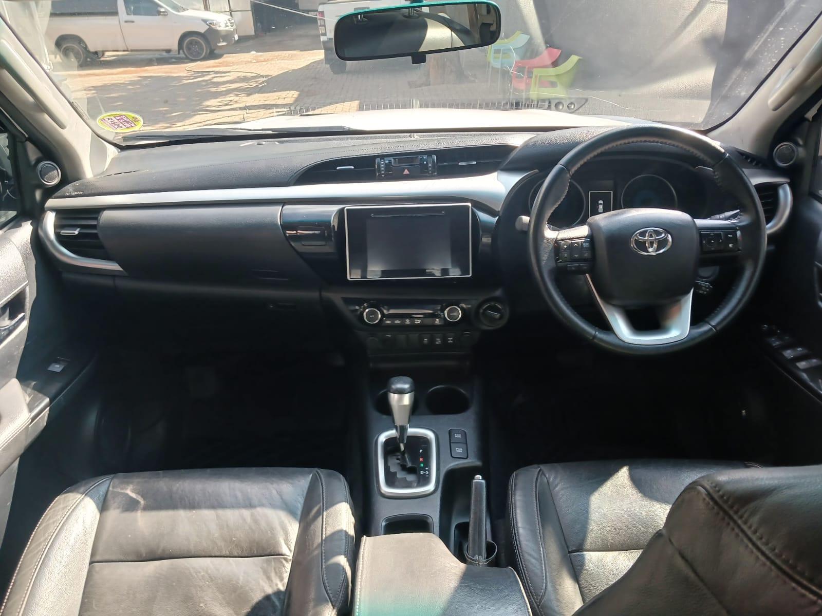 2018 Toyota Hilux 2,8 DOUBLE CAB 4X4 AUTOMATIC — photo 9