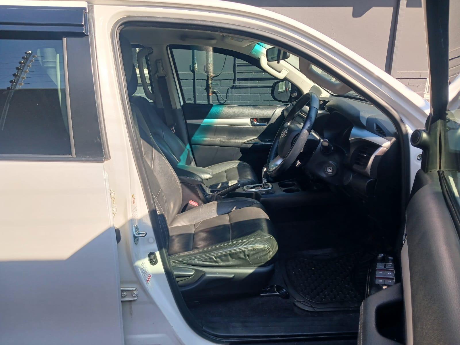 2018 Toyota Hilux 2,8 DOUBLE CAB 4X4 AUTOMATIC — photo 6