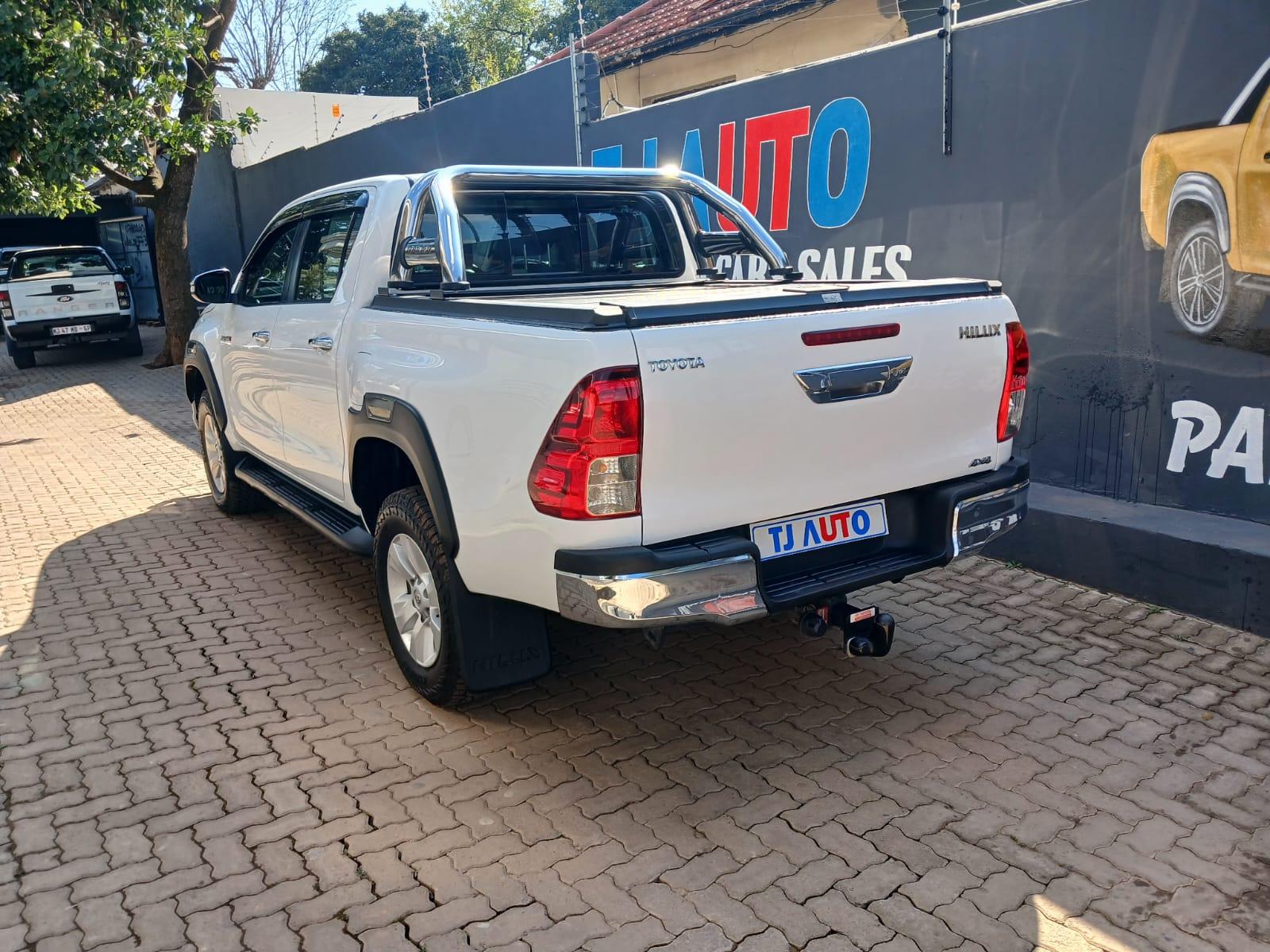 2018 Toyota Hilux 2,8 DOUBLE CAB 4X4 AUTOMATIC — photo 4