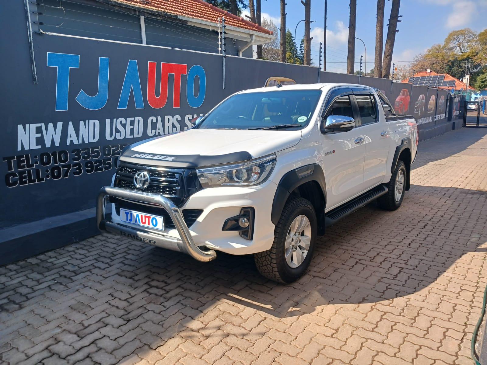 2018 Toyota Hilux 2,8 DOUBLE CAB 4X4 AUTOMATIC — photo 1