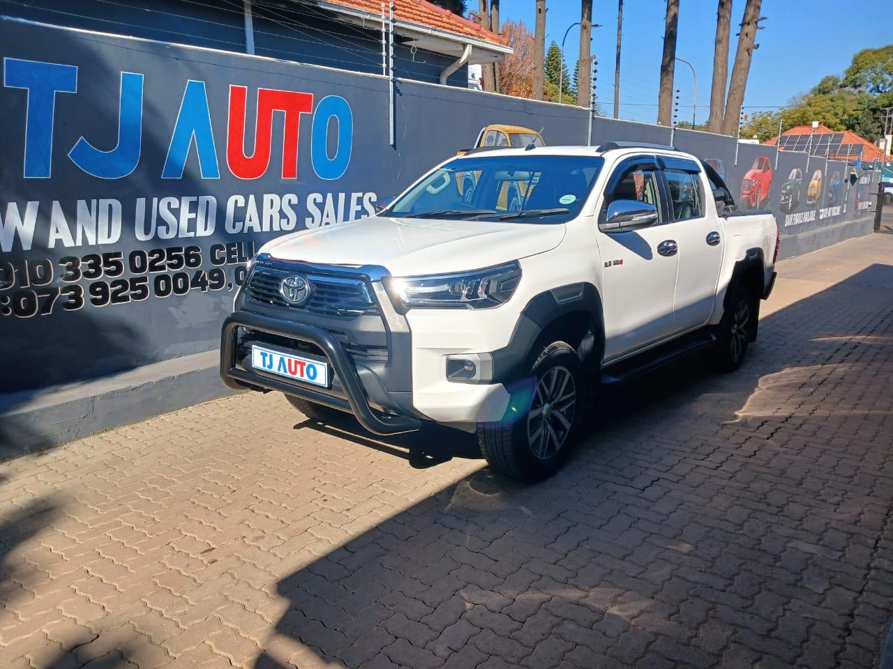 2017 Toyota Hilux 2.8GD-6 DOUBLE CAB RAIDER