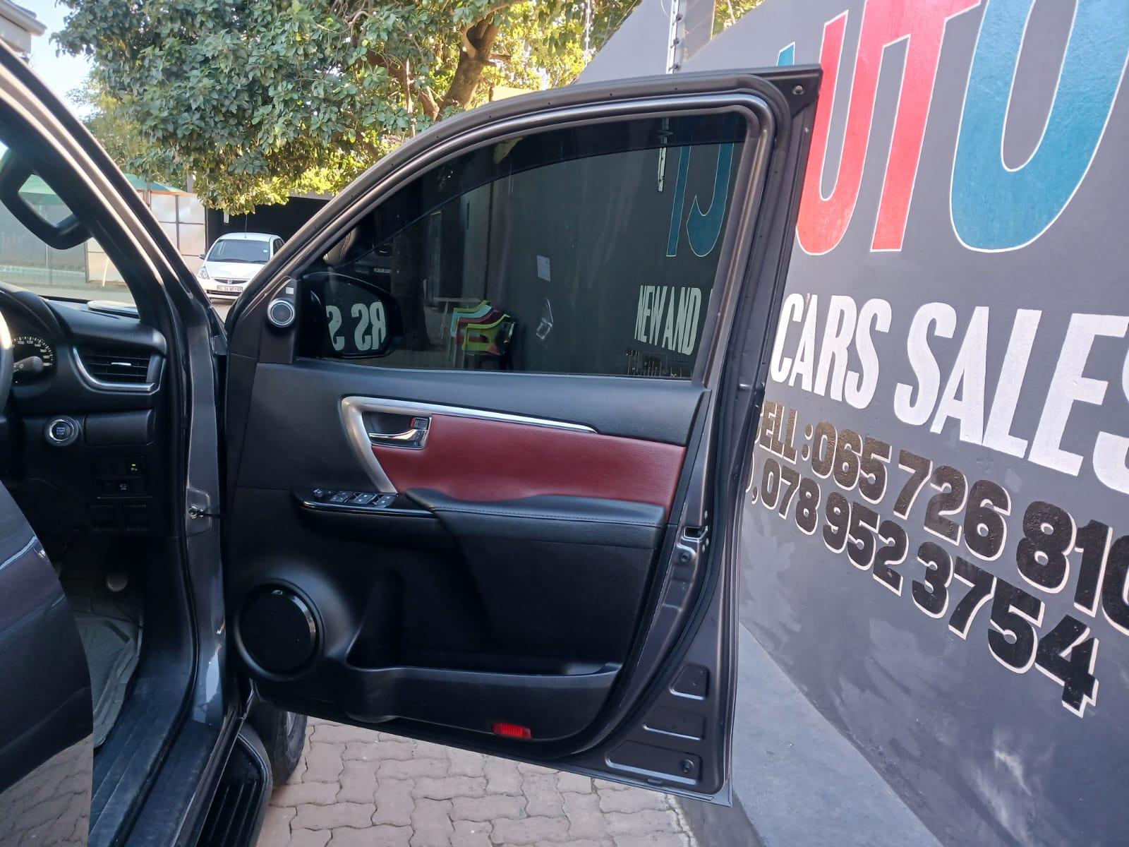 2023 Toyota Fortuner 2.8gd6 automatic 4x2vx — photo 8