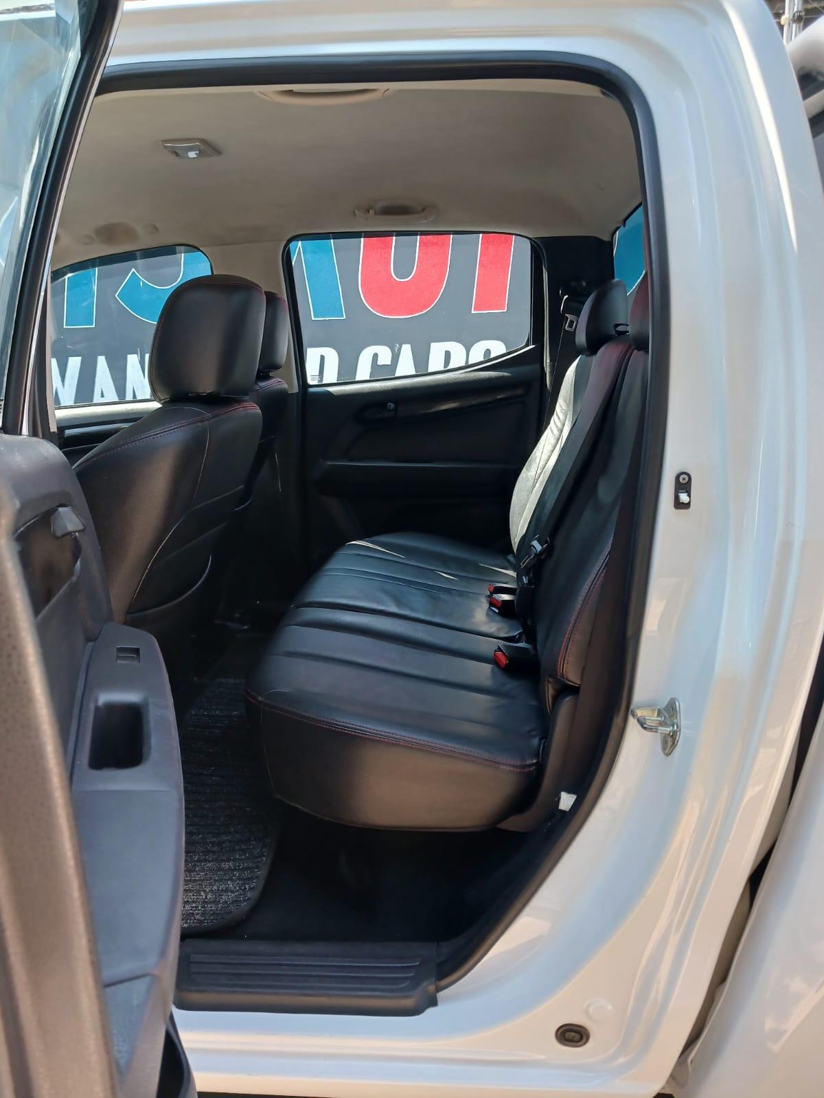 2018 Isuzu KB250 ISUZU KB250 DOUBLE CAB X RIDER — photo 11