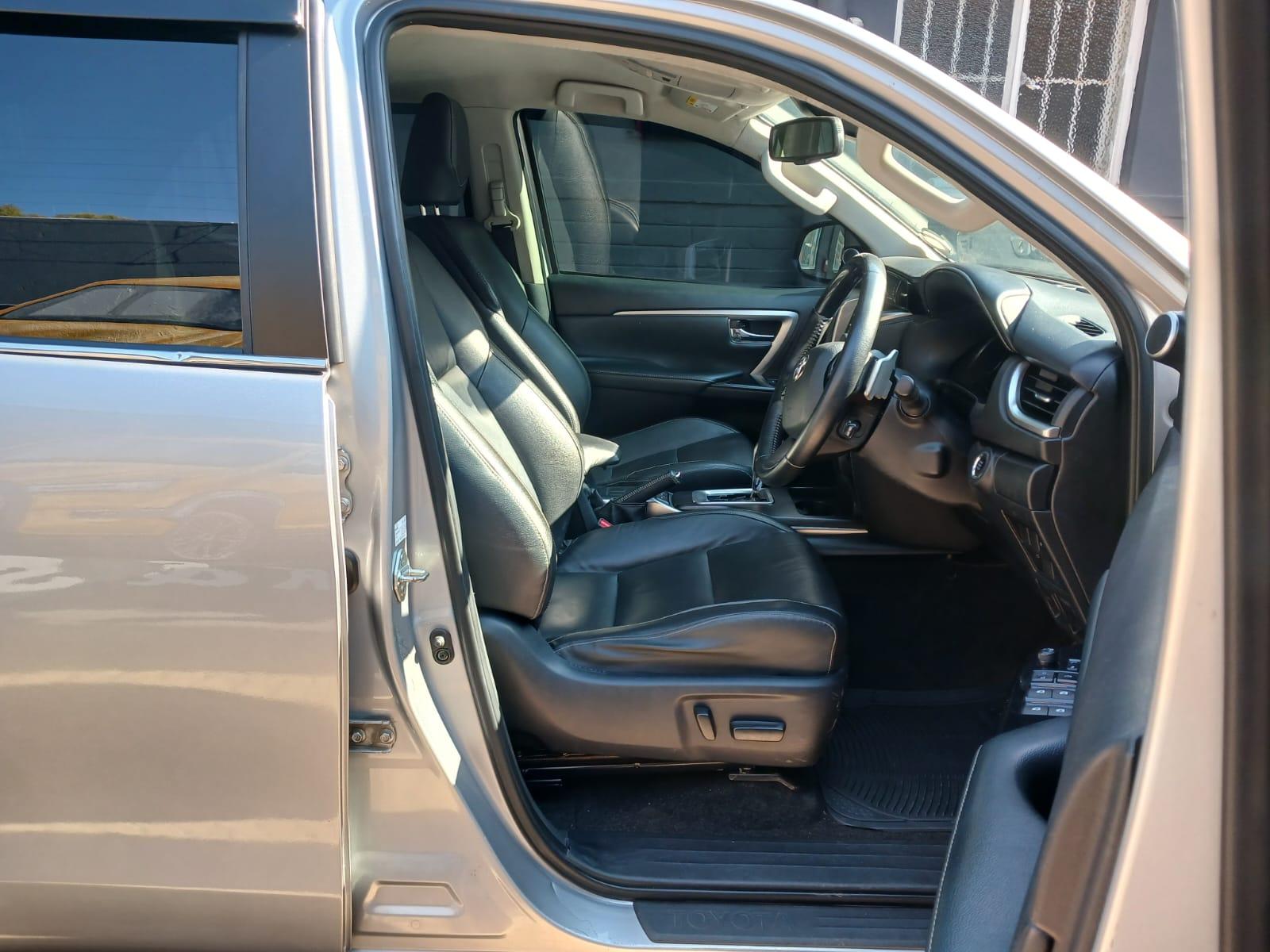 2022 Toyota Fortuner 2.8gd6 automatic 4x2vx — photo 10