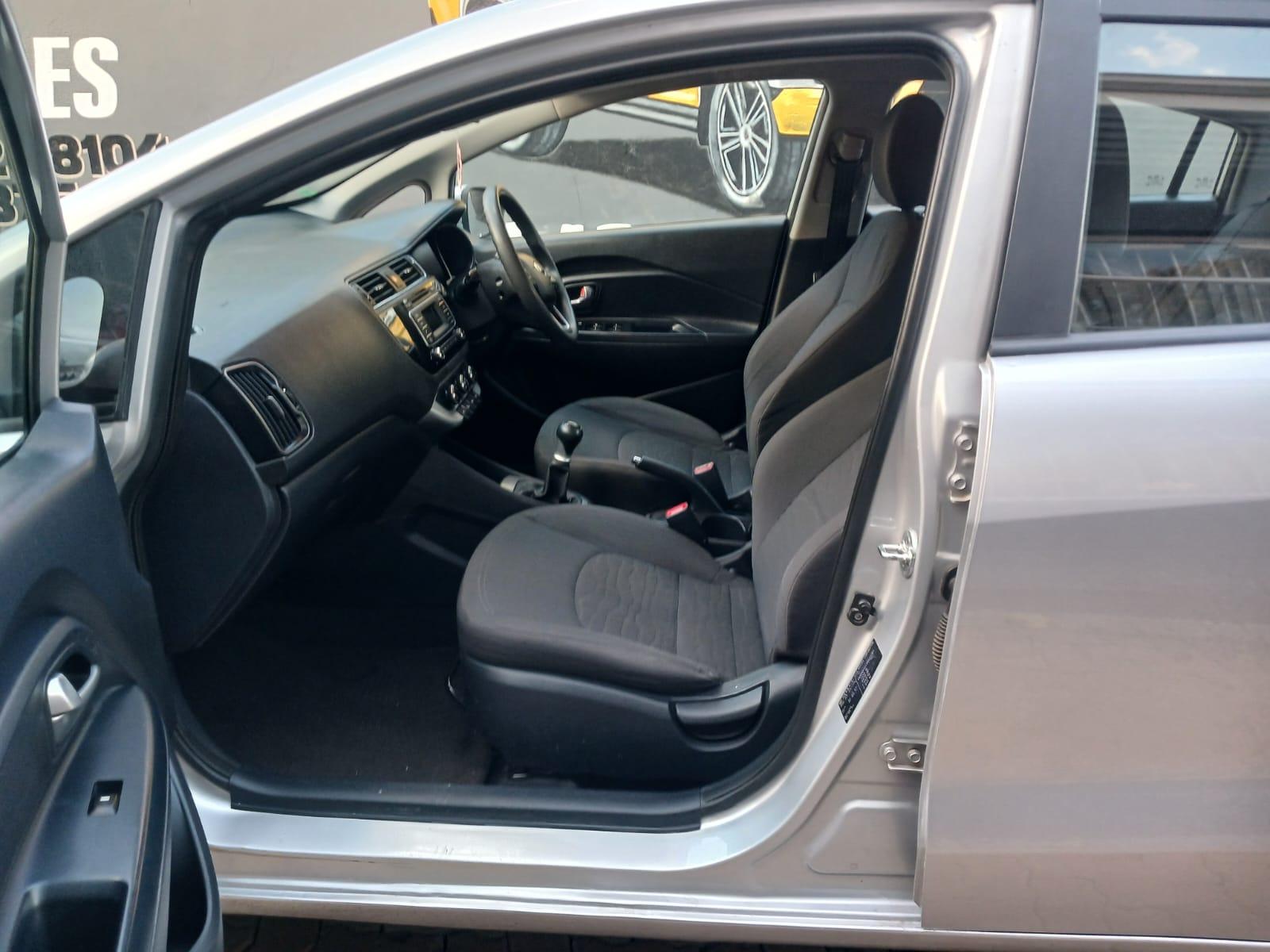 2016 Kia RIO 1.2 — photo 11