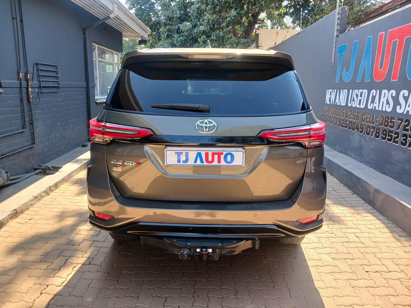 2023 Toyota Fortuner 2.4GD-6 AUTO — photo 5