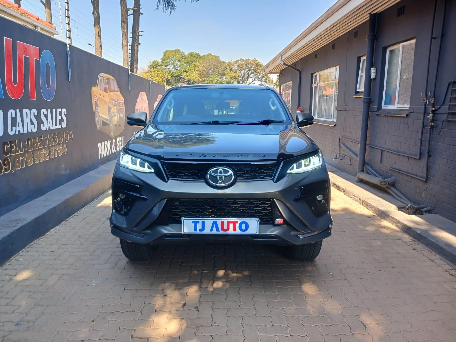 2023 Toyota Fortuner 2.4GD-6 AUTO — photo 2