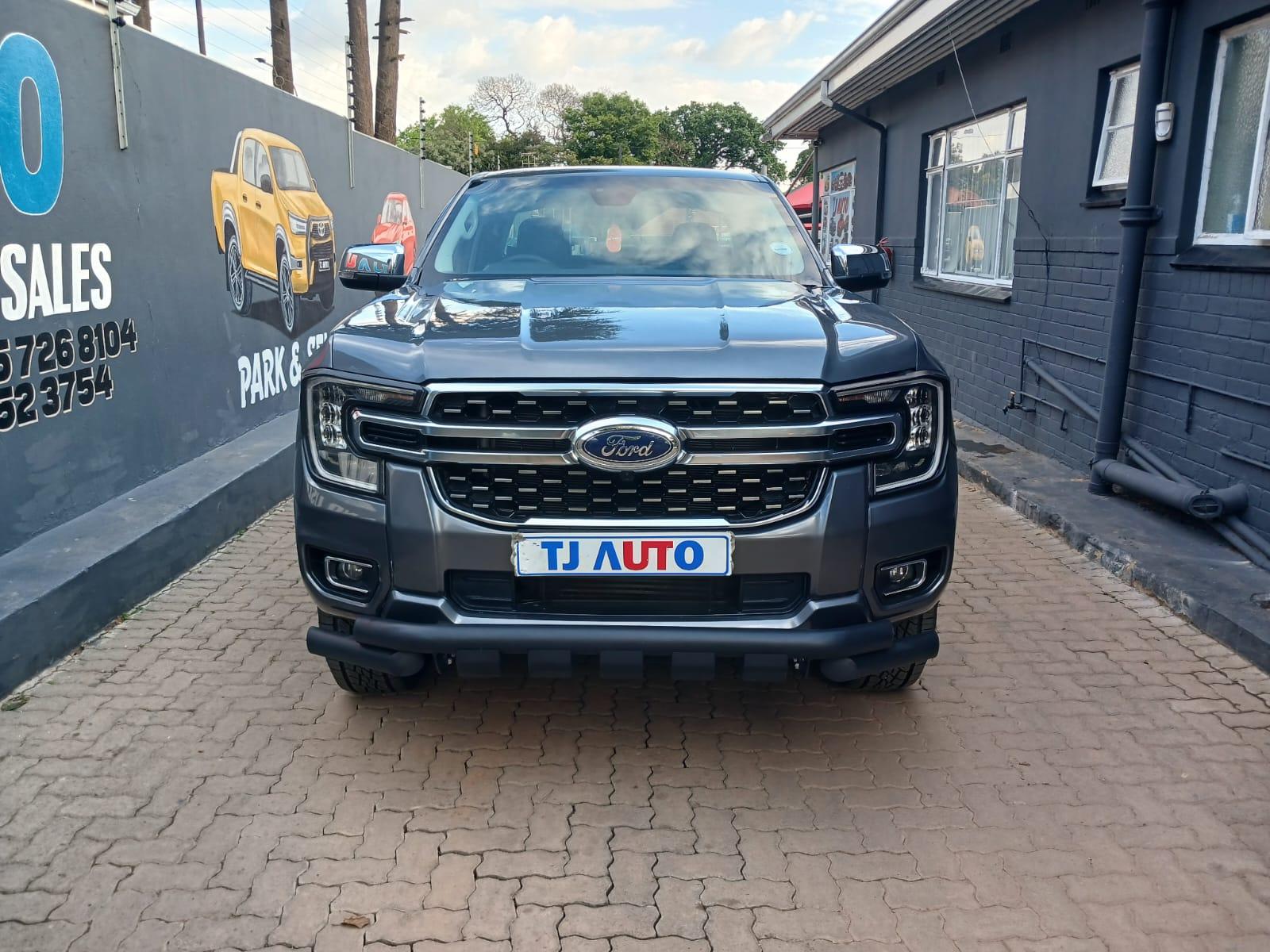 2025 Ford Ranger 2.0 double cab 4x2 automatic — photo 2
