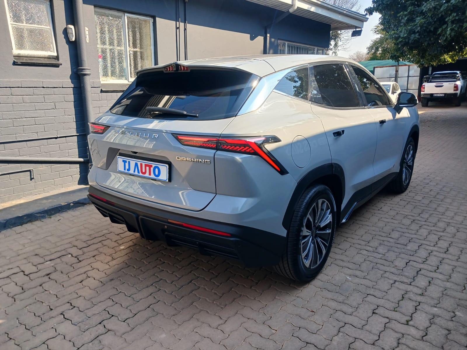 2025 Jetour DASHING 1.5 — photo 6