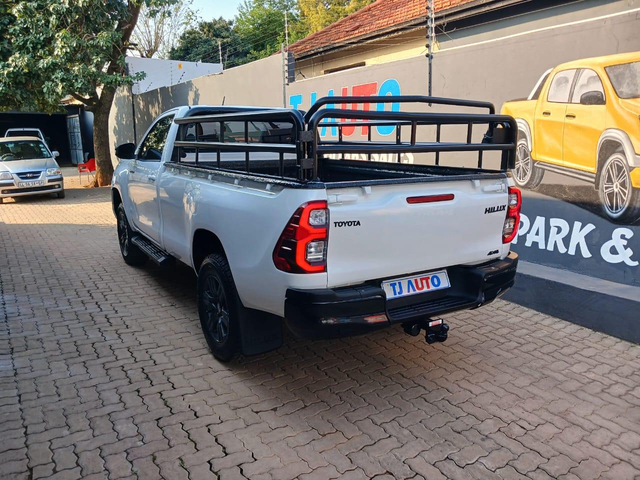 2026 Toyota Hilux 2.4 SINGLE CAB 4X4 MANUAL — photo 6