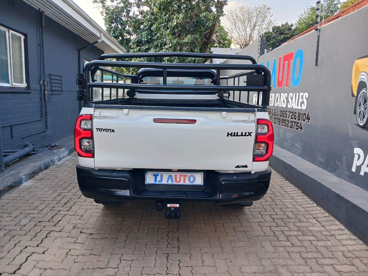 2026 Toyota Hilux 2.4 SINGLE CAB 4X4 MANUAL — photo 5