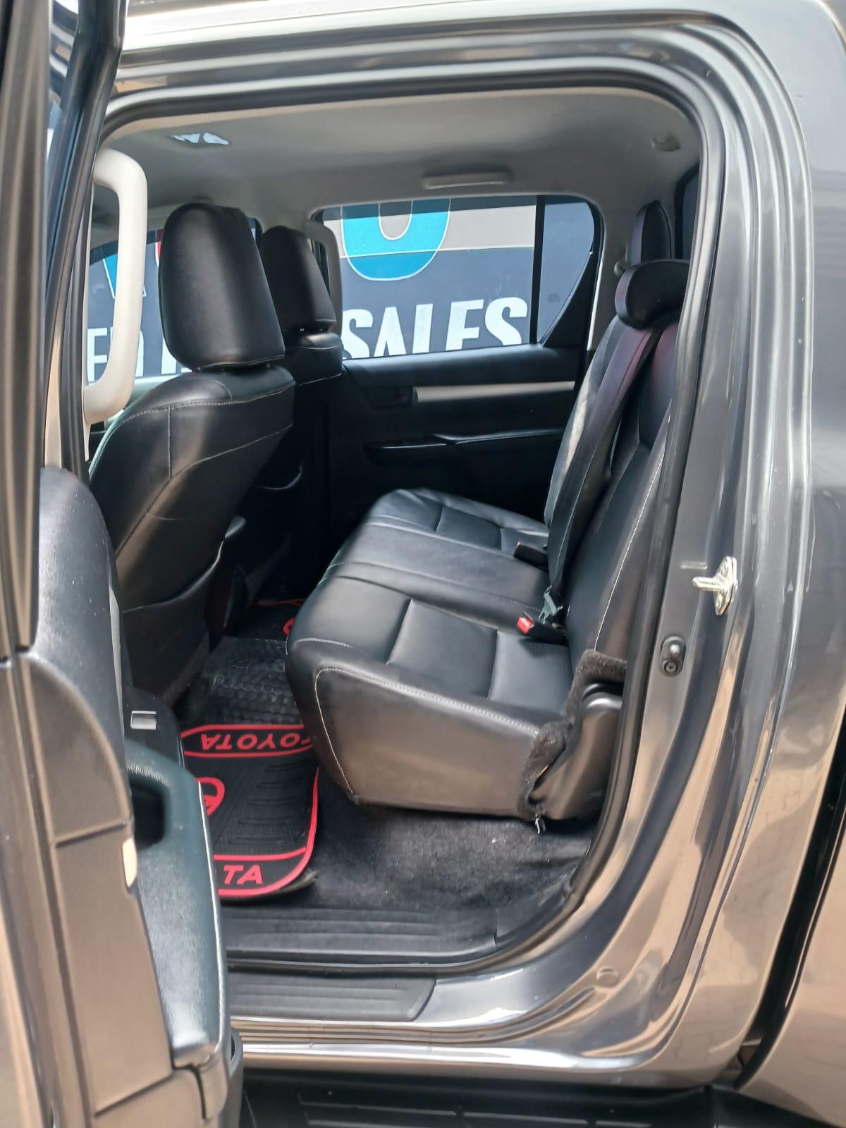 2021 Toyota Hilux 2.4 DOUBLE CAB 4X2 SRX — photo 11