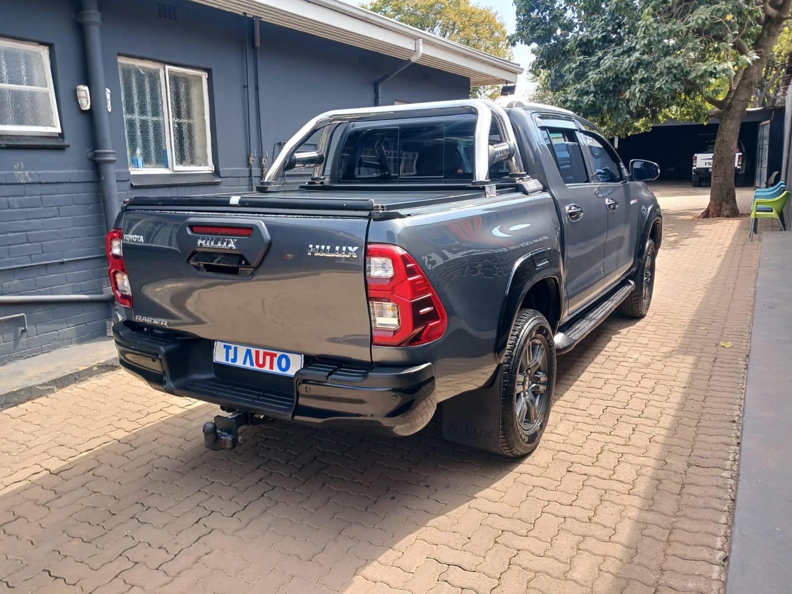 2021 Toyota Hilux 2.4 DOUBLE CAB 4X2 SRX — photo 4