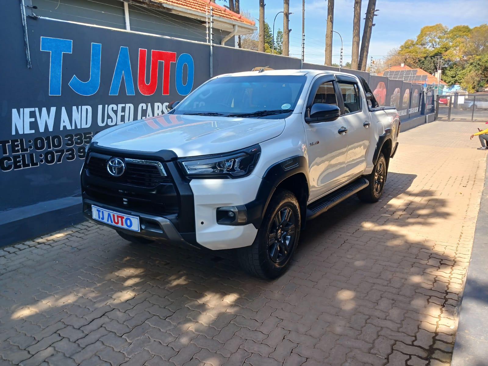 2023 Toyota Hilux 2.4 DOUBLE CAB 4X2 SRX