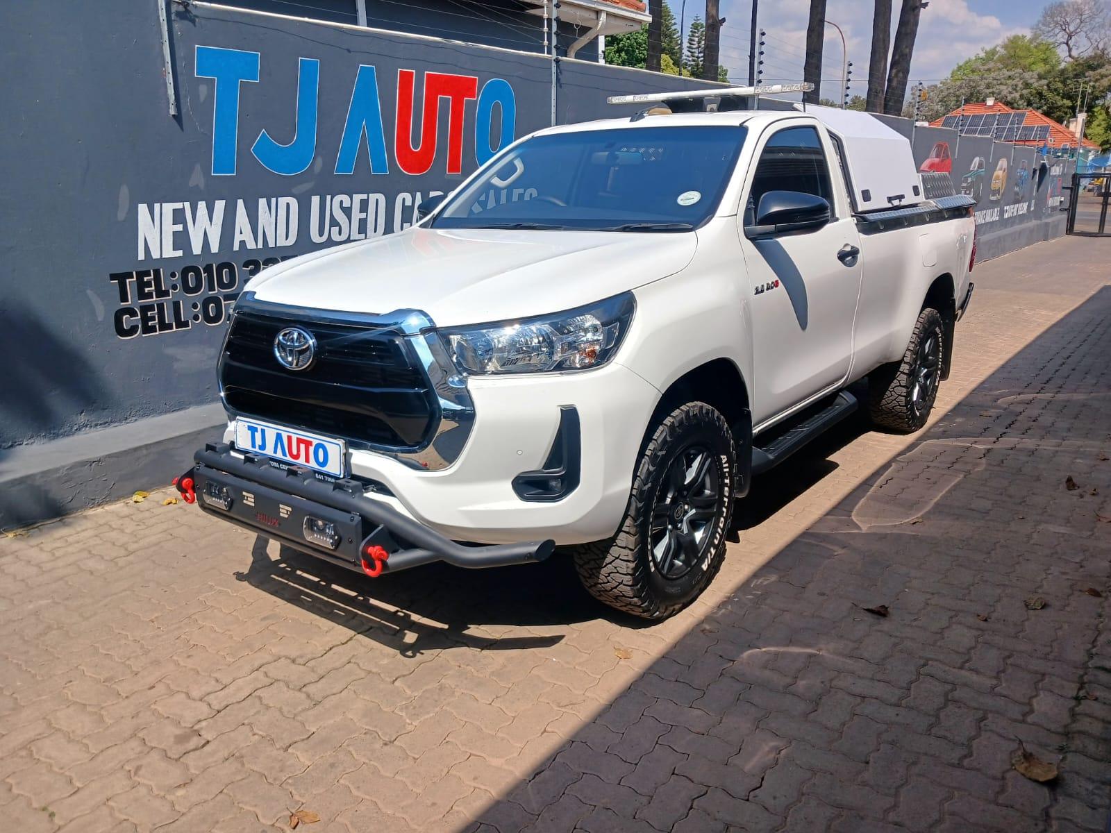 2026 Toyota Hilux 2,4 double cab 4x4 manual