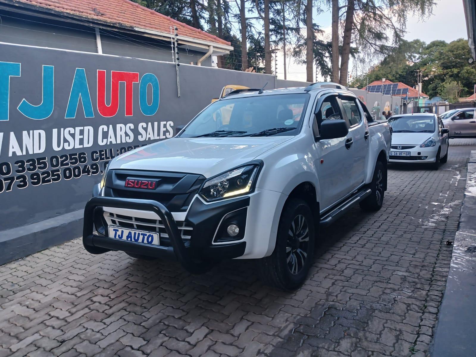 2018 Isuzu KB250 ISUZU KB250 DOUBLE CAB X RIDER