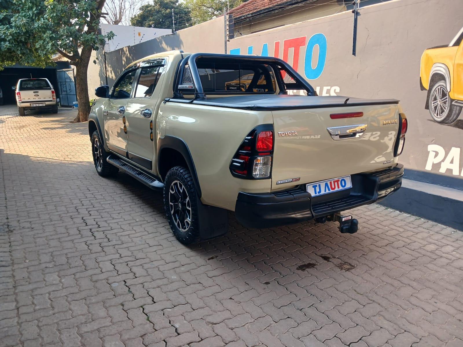 2020 Toyota Hilux 2.8 double cab legend 50 4x4 automatic — photo 6
