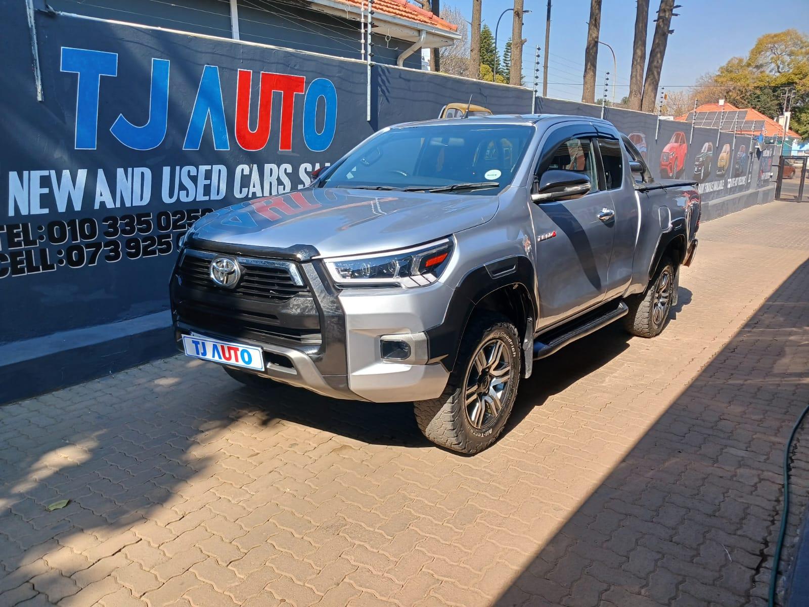 2019 Toyota Hilux 2.8gd6 extra cab automatic 4x2