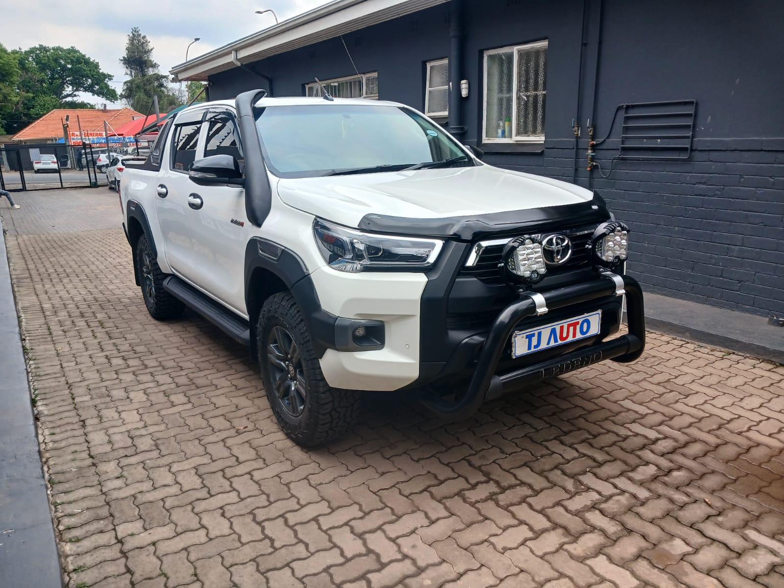 2025 Toyota Hilux 2,4 double cab 4x4 manual — photo 3
