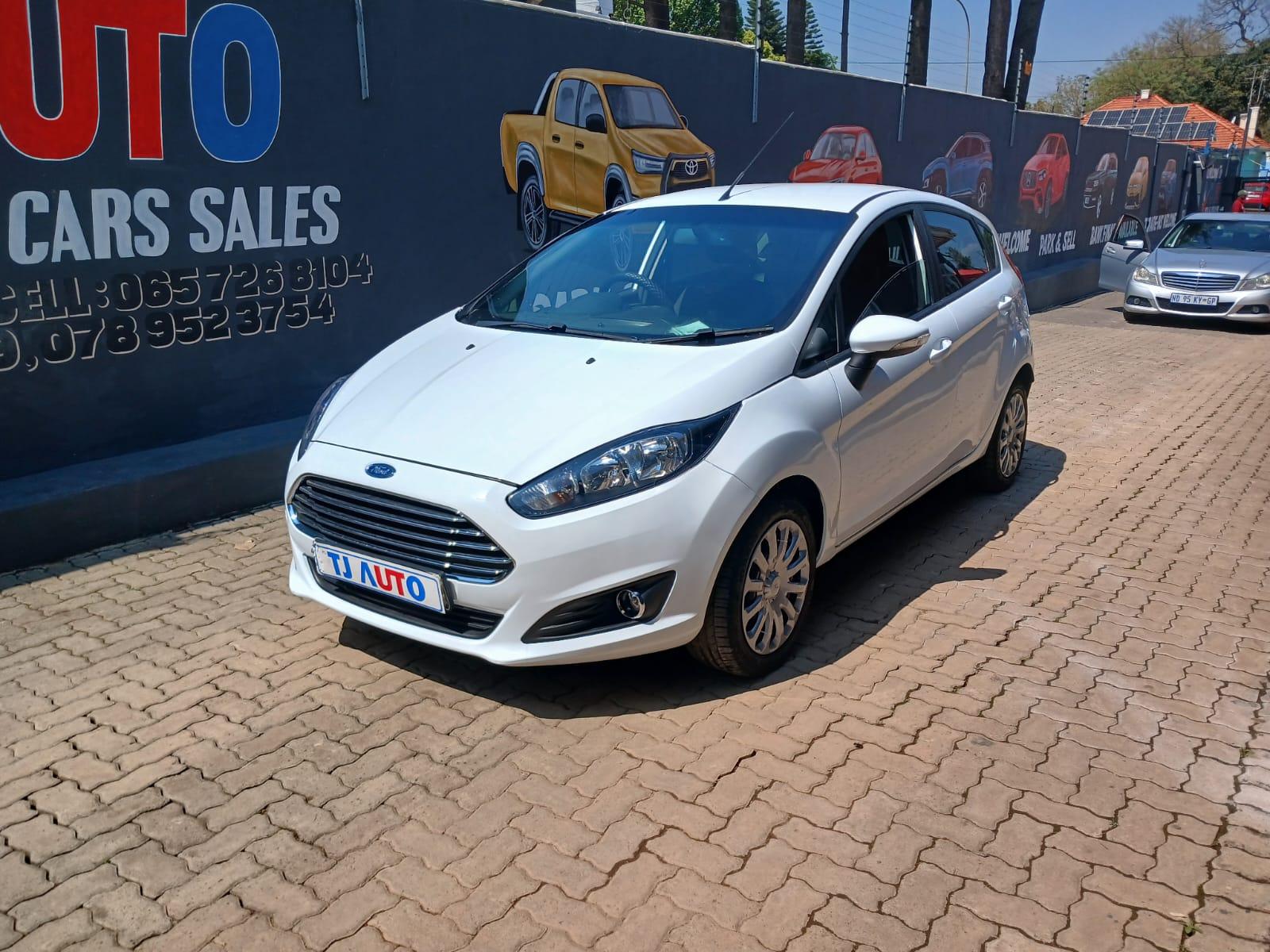 2017 Ford fiesta 1.4ambient