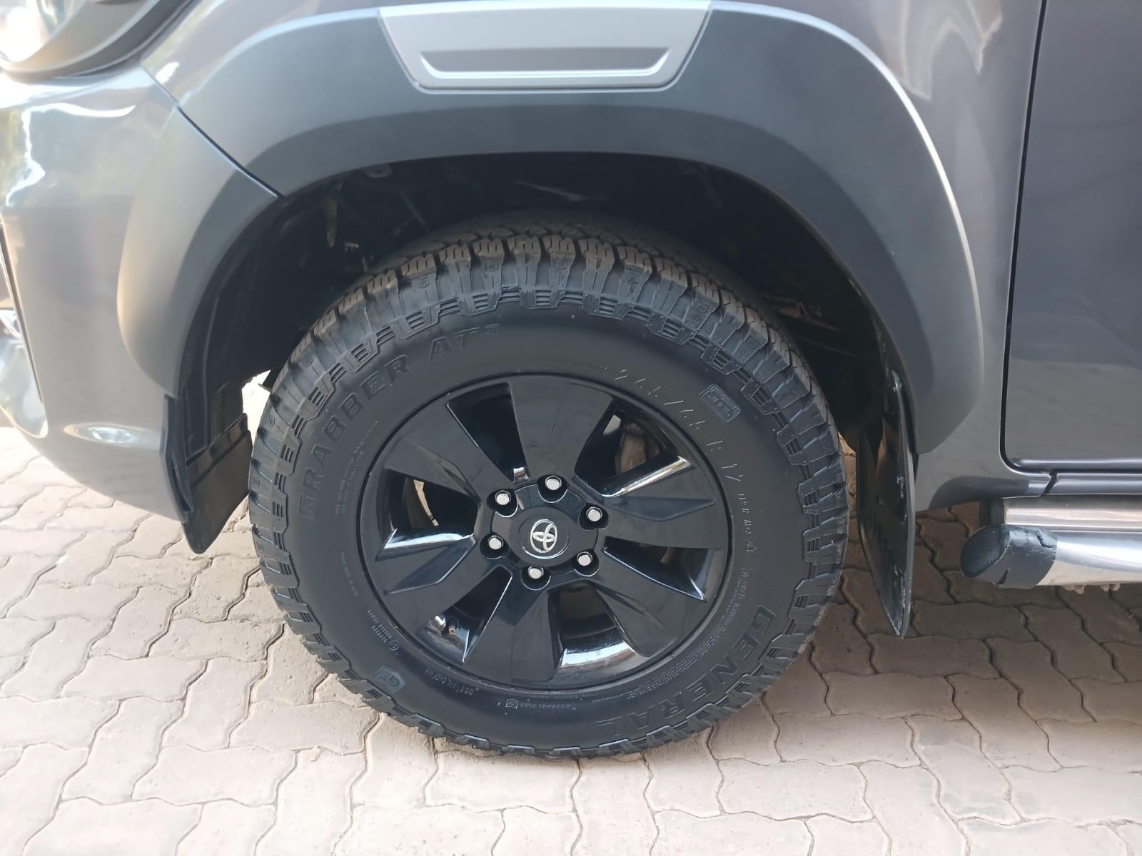 2016 Toyota Hilux 2.8gd6 Double Cab 4x2 — photo 13