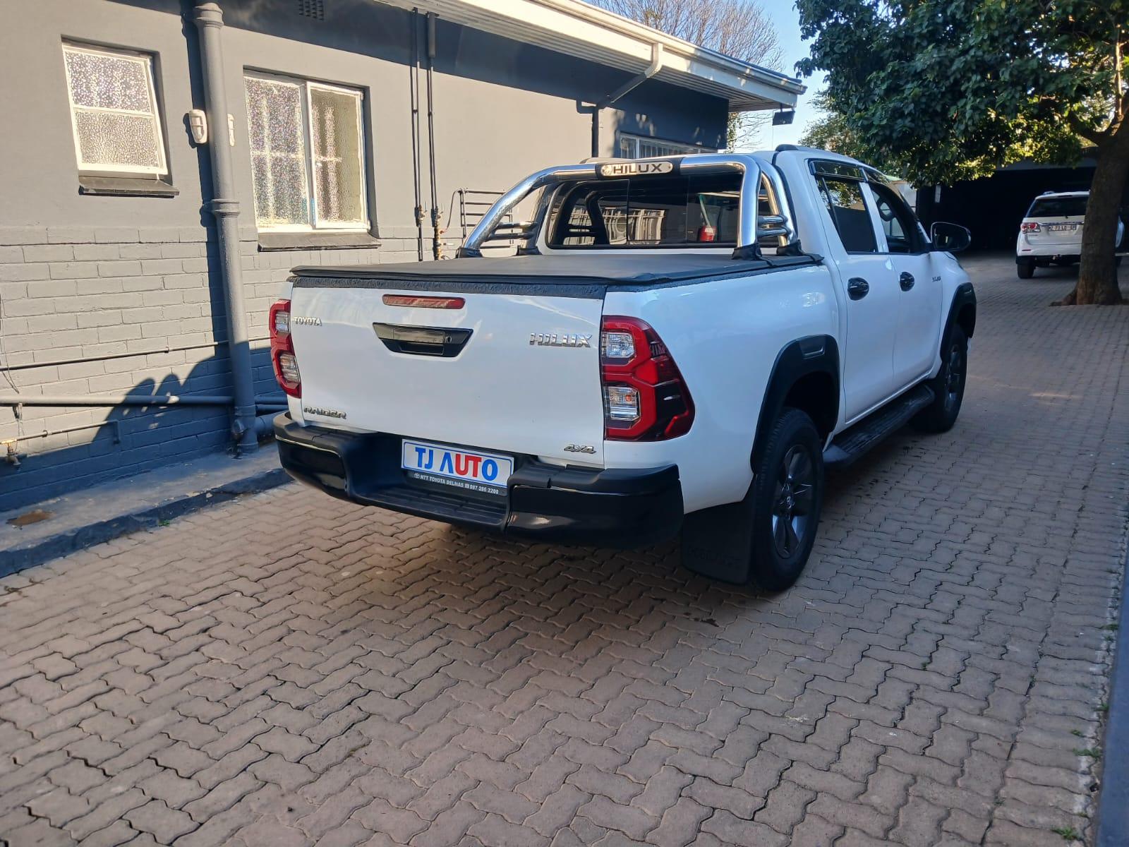 2016 Toyota Hilux 2,4 double cab 4x4 manual — photo 4