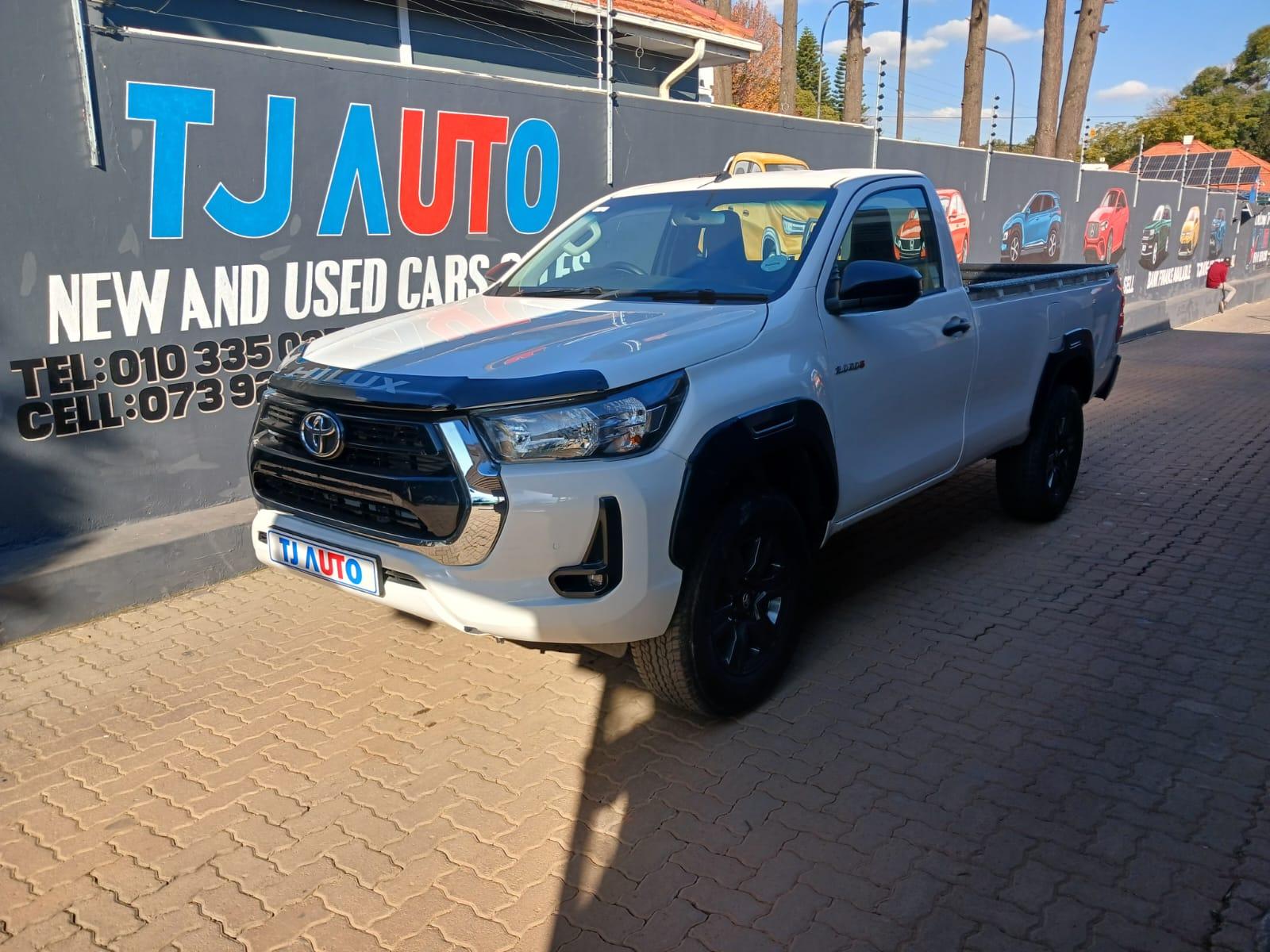 2025 Toyota Hilux