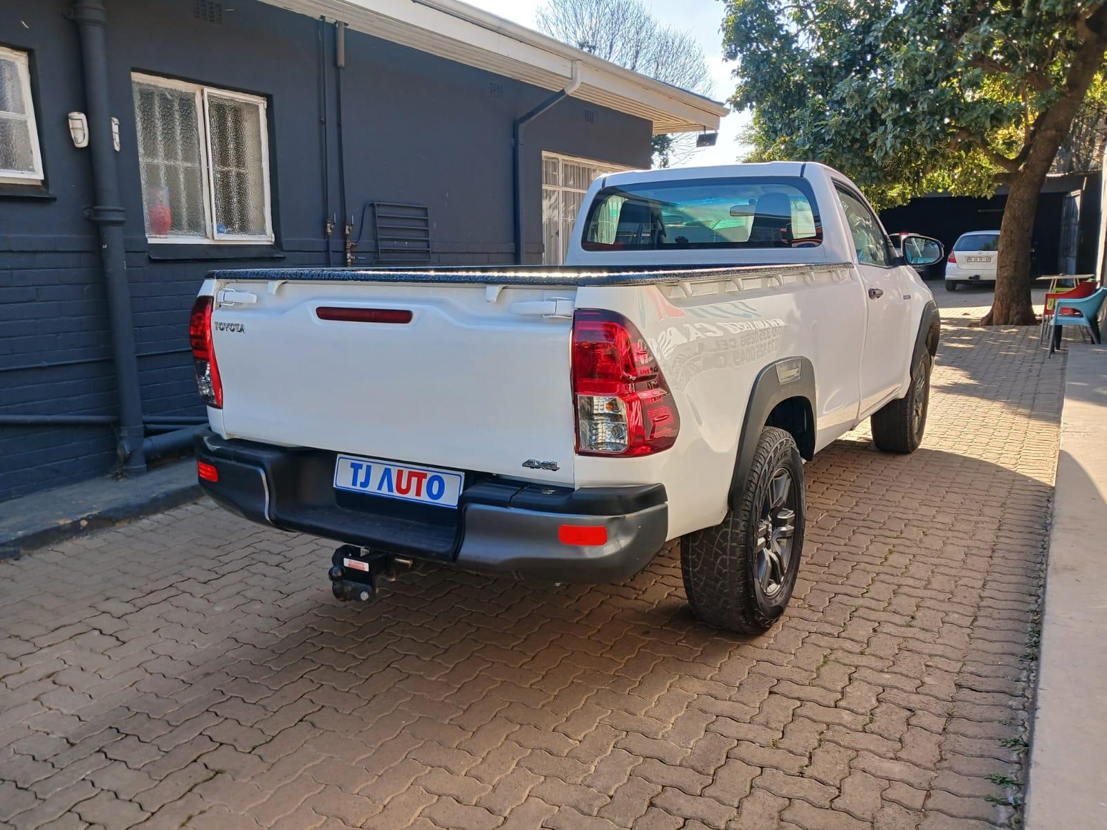 2025 Toyota Hilux 2.4GD-6 SINGLE CAB 4x4 RAIDER MANUAL — photo 6