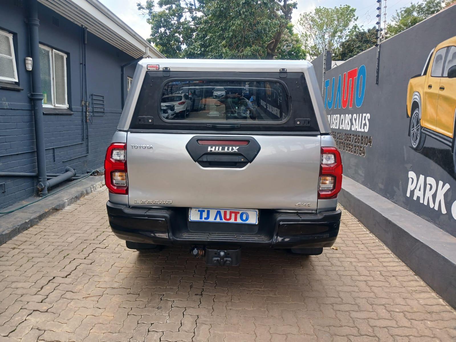 2021 Toyota Hilux 2.8 double cab legend 4x4 automatic — photo 6