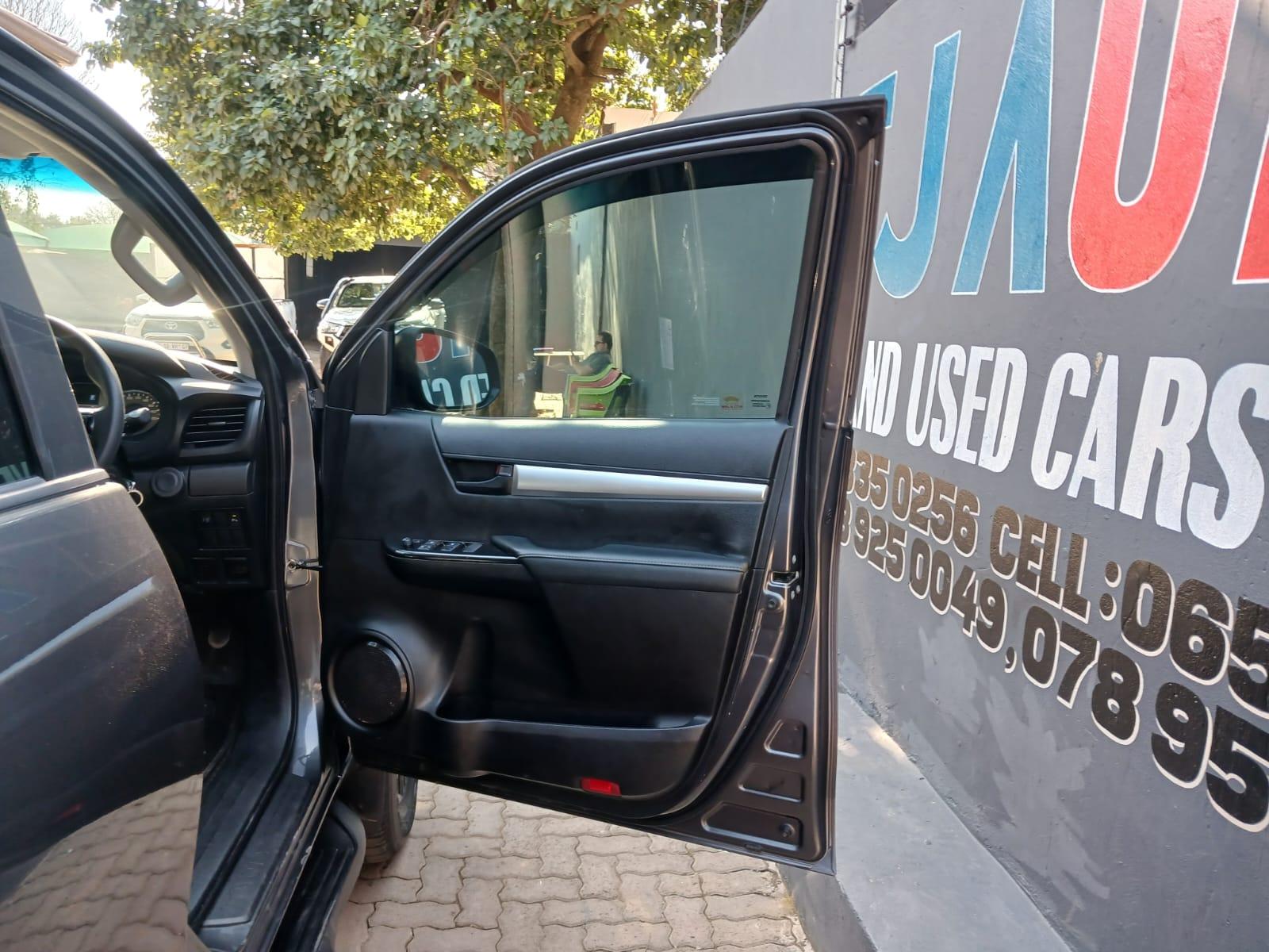 2026 Toyota Hilux 2.4 double cab 4x4 auto — photo 10
