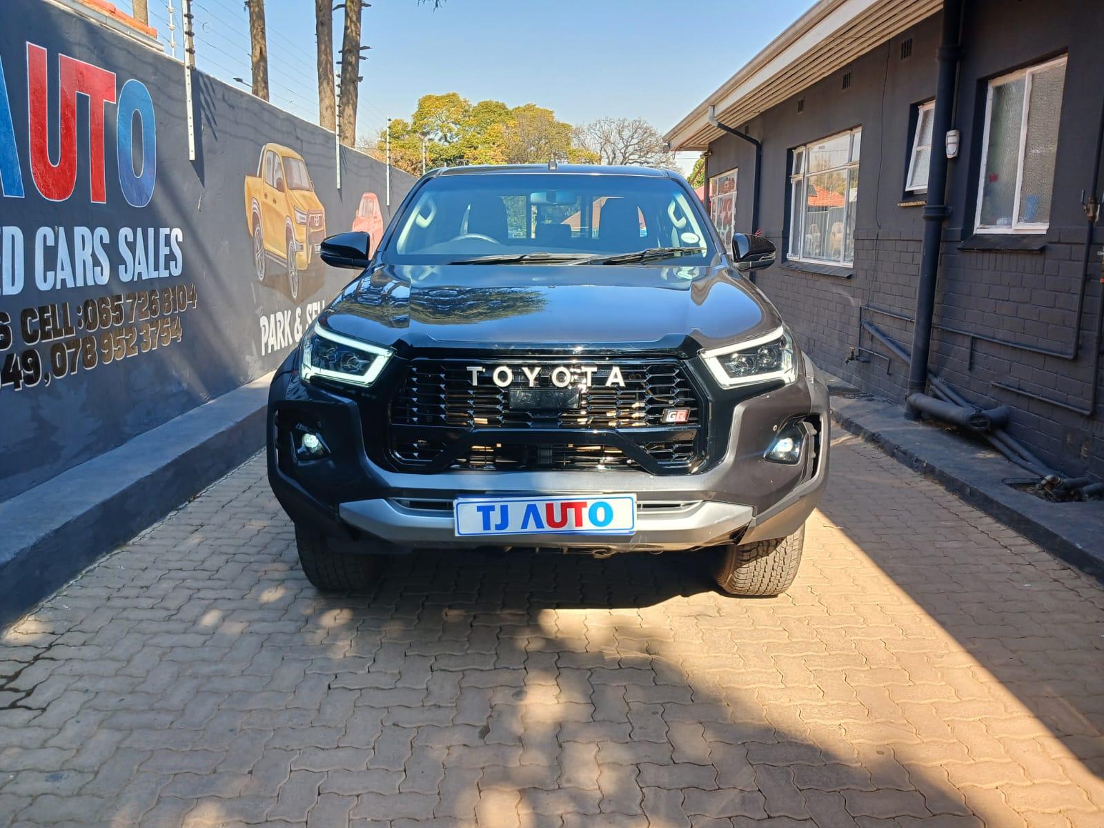 2026 Toyota Hilux 2.4 double cab 4x4 auto — photo 2