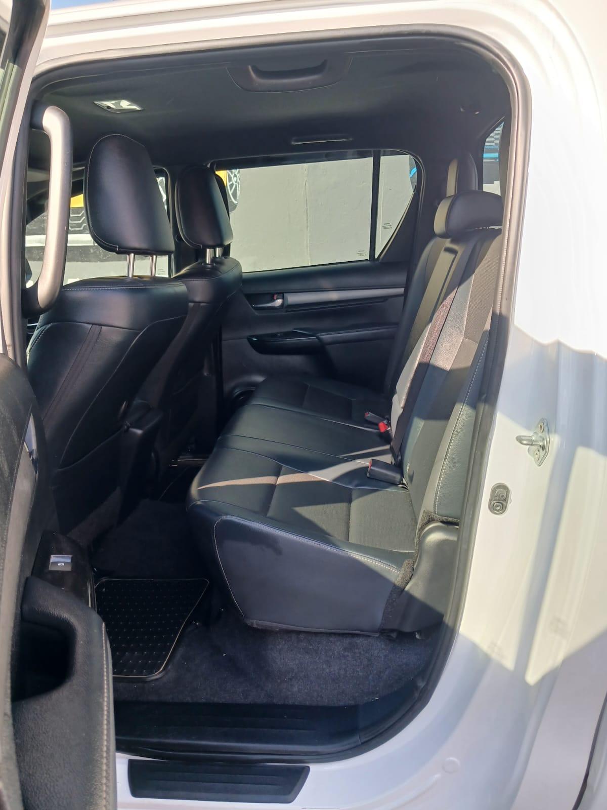 2022 Toyota Hilux 2.8 DOUBLE CAB LEGEND 4X2 — photo 12