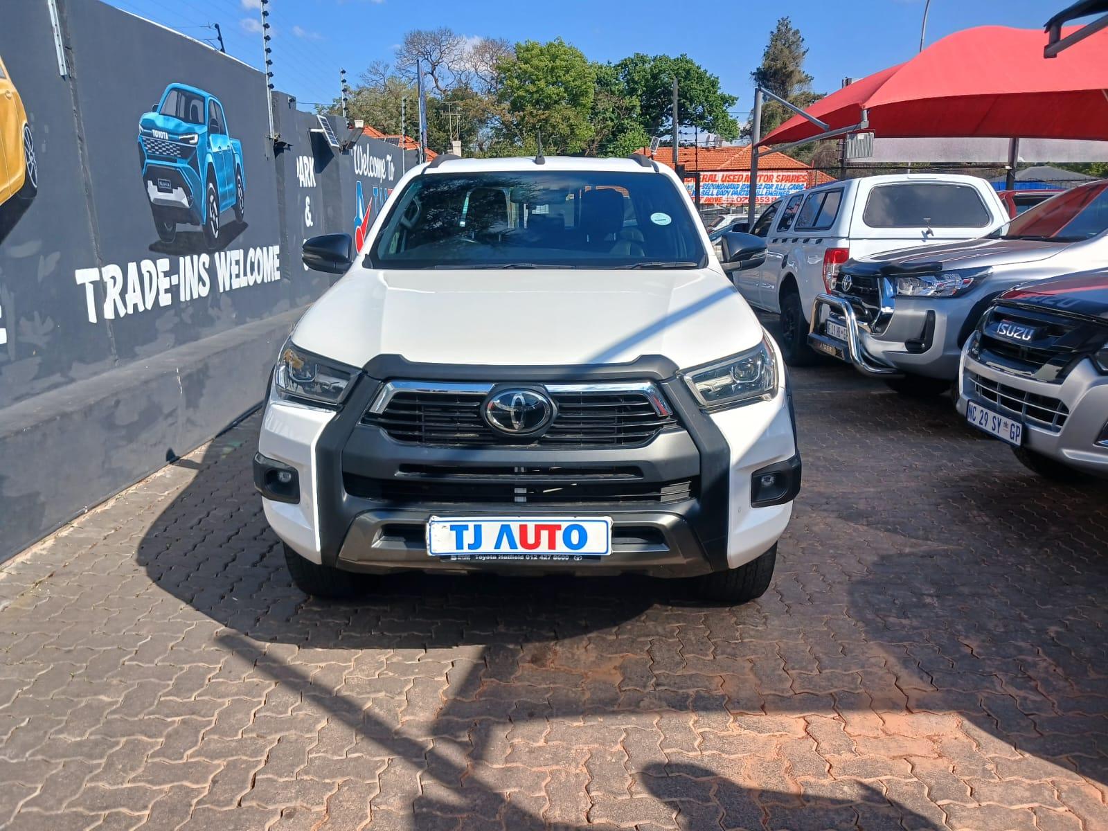 2022 Toyota Hilux 2.8 DOUBLE CAB LEGEND 4X2 — photo 2