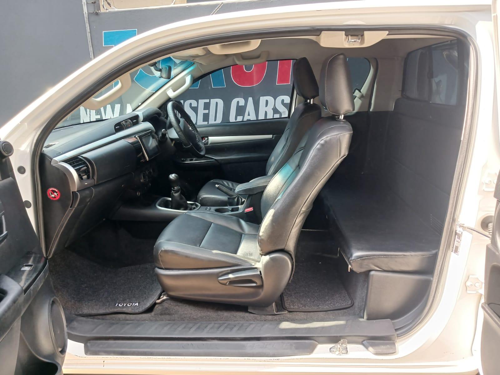 2016 Toyota Hilux 2.8GD-6 Xtra CAB RAIDER — photo 11