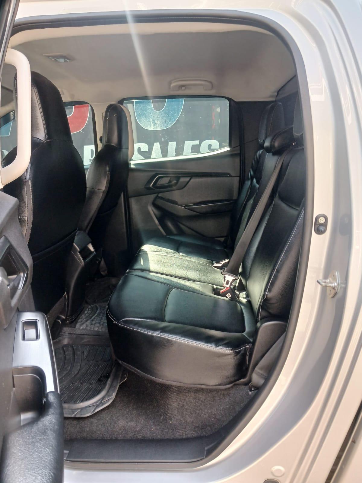 2023 Isuzu D-Max dmax 1.9 double cab automatic 4x2 — photo 13