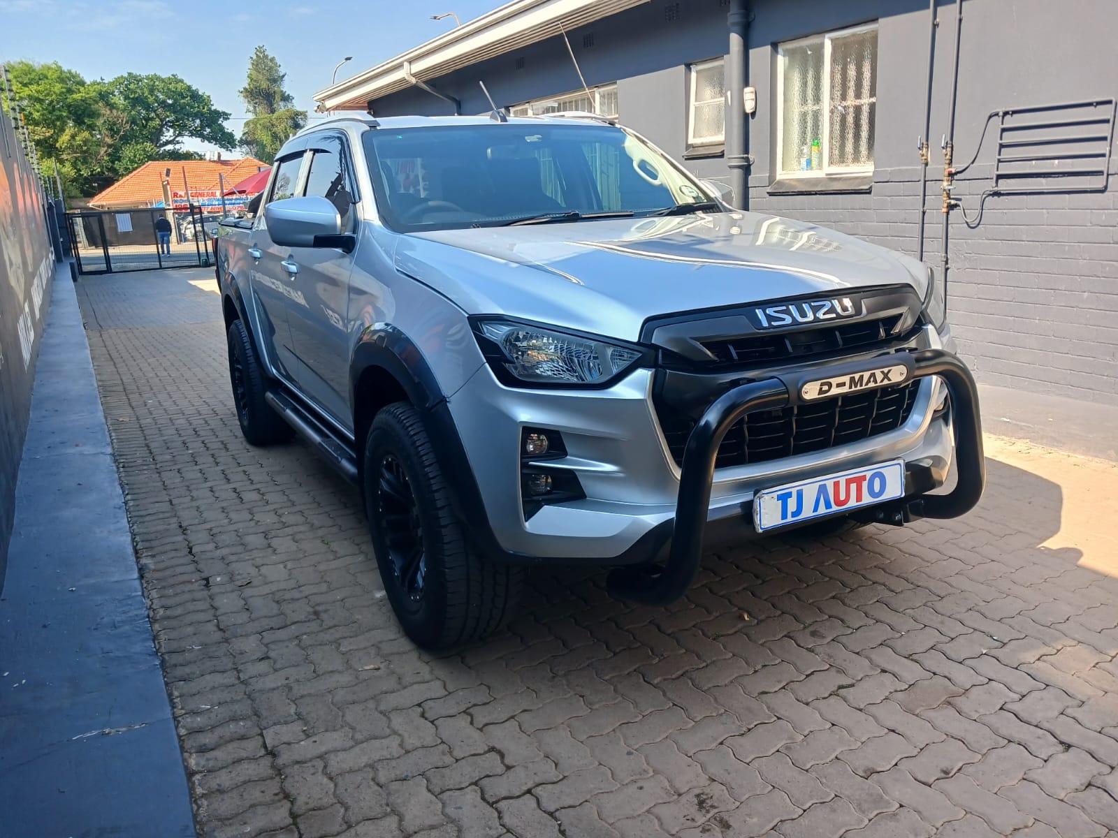 2023 Isuzu D-Max dmax 1.9 double cab automatic 4x2 — photo 4