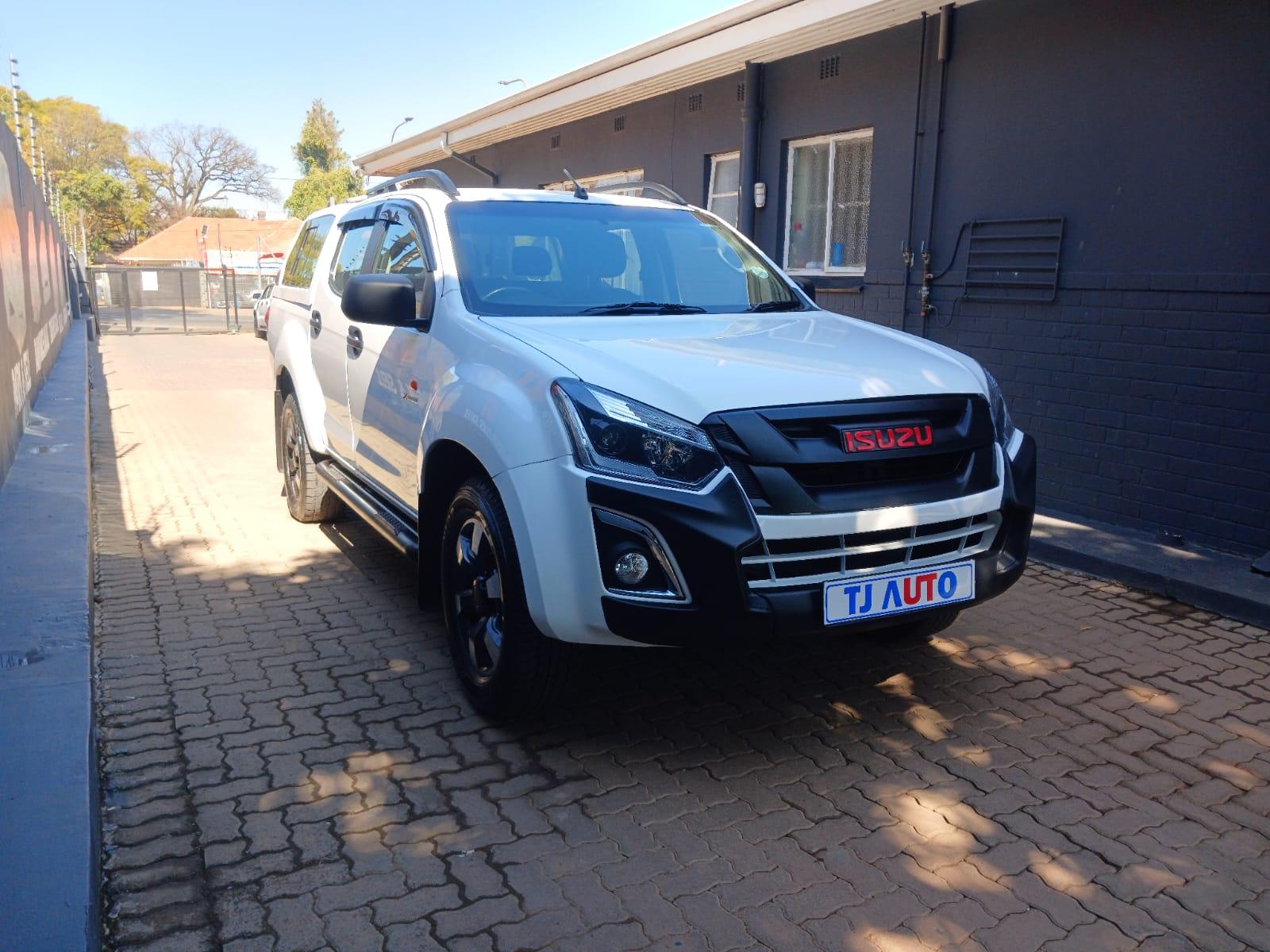 2016 Isuzu KB250 ISUZU KB250 DOUBLE CAB X RIDER — photo 3