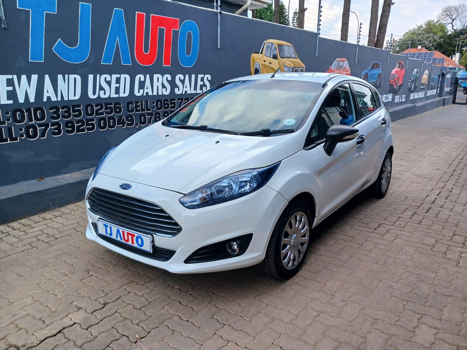 2013 Ford fiesta 1.4ambient