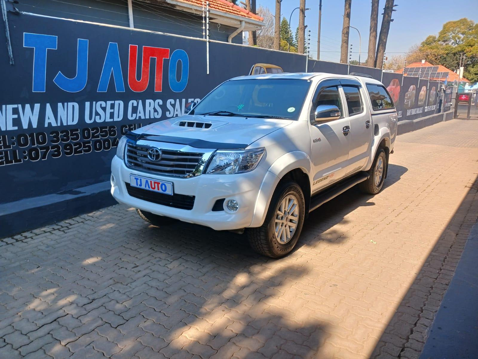 2013 Toyota Hilux 3.0 d4d double cab 4x4 manual