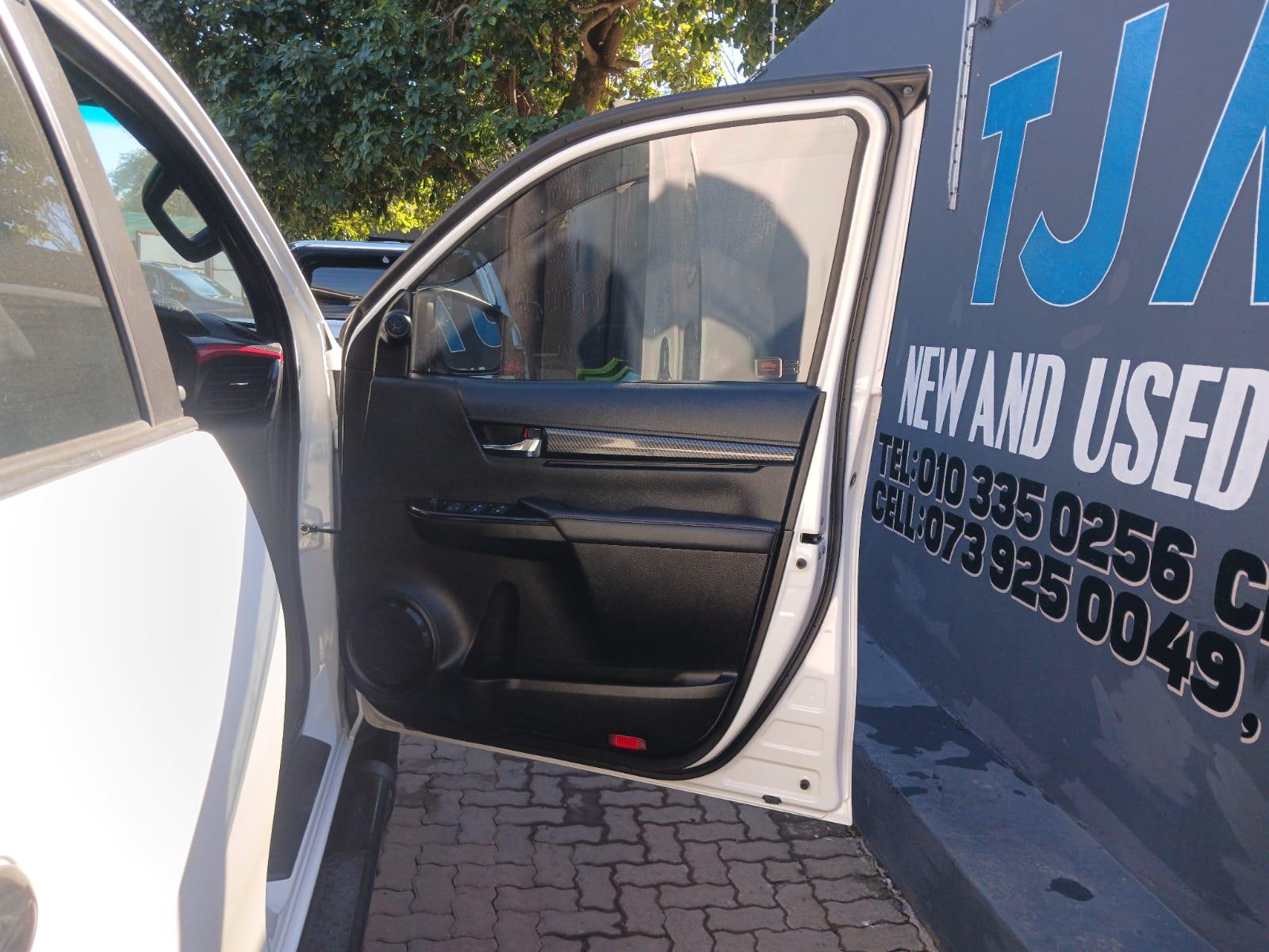 2024 Toyota Hilux 2.8 DOUBLE CAB 4X4 AUTOMATIC GR SPORT — photo 10
