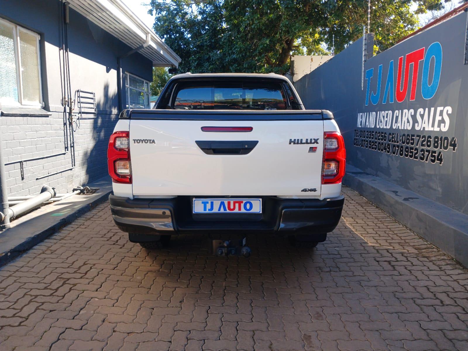 2024 Toyota Hilux 2.8 DOUBLE CAB 4X4 AUTOMATIC GR SPORT — photo 4