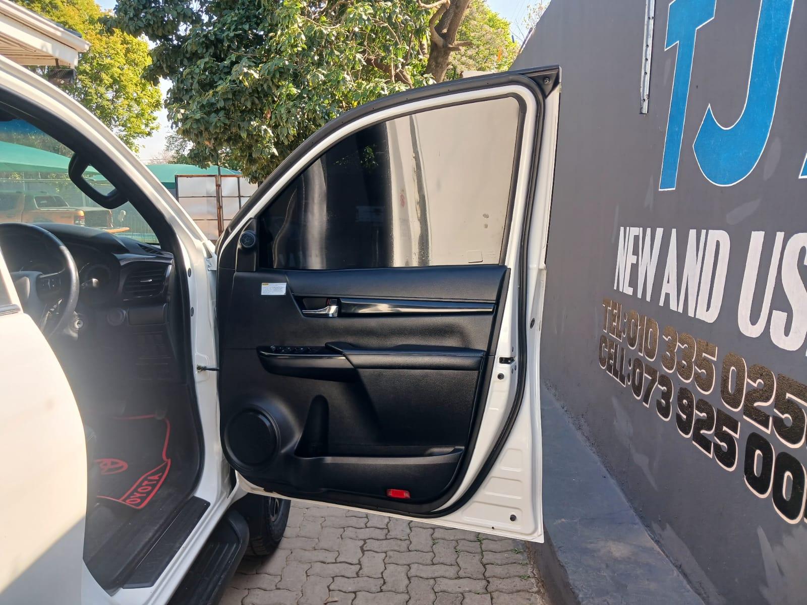 2018 Toyota Hilux 2,8 DOUBLE CAB 4X4 AUTOMATIC — photo 10