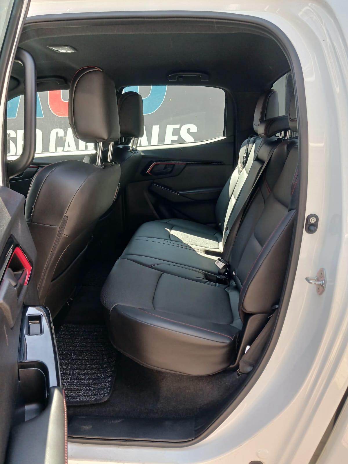 2026 Isuzu D-Max dmax 1.9 double cab automatic 4x2 — photo 12