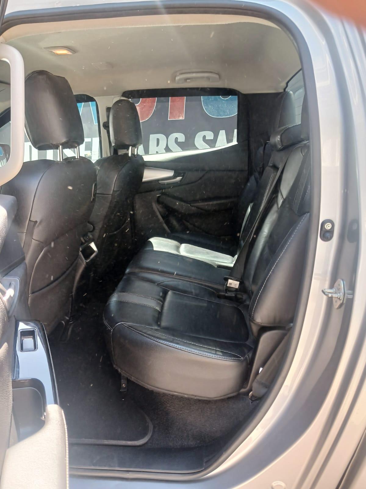 2021 Mazda BT50 3.0 double cab 4x2 automatic — photo 14