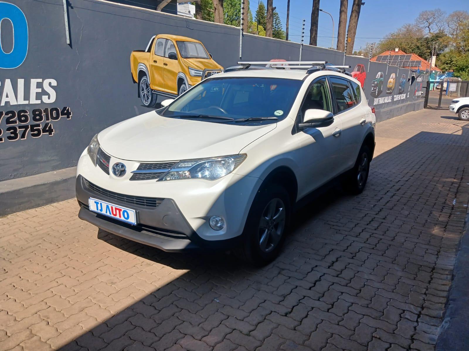 2019 Toyota RAV4 2.0